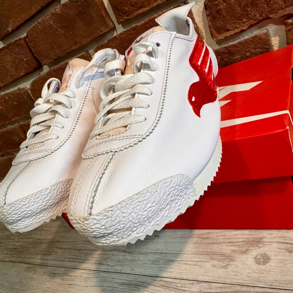 Nike Classic Cortez ‘72 QS Shoe Dog Pack - Falcon - Picture 13 of 16
